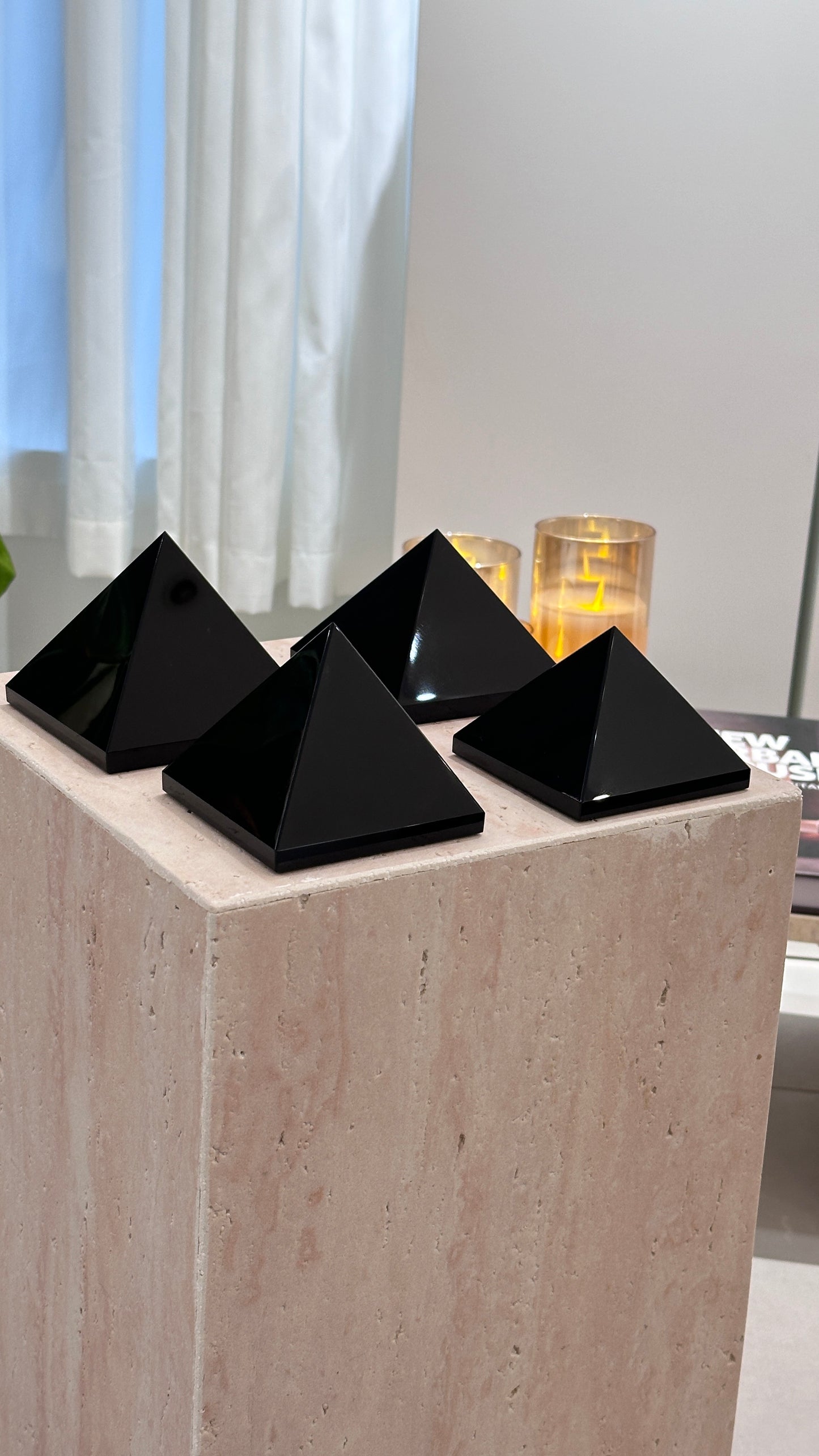 黑曜石金字塔 Black Obsidian Pyramid - ART OF GEM