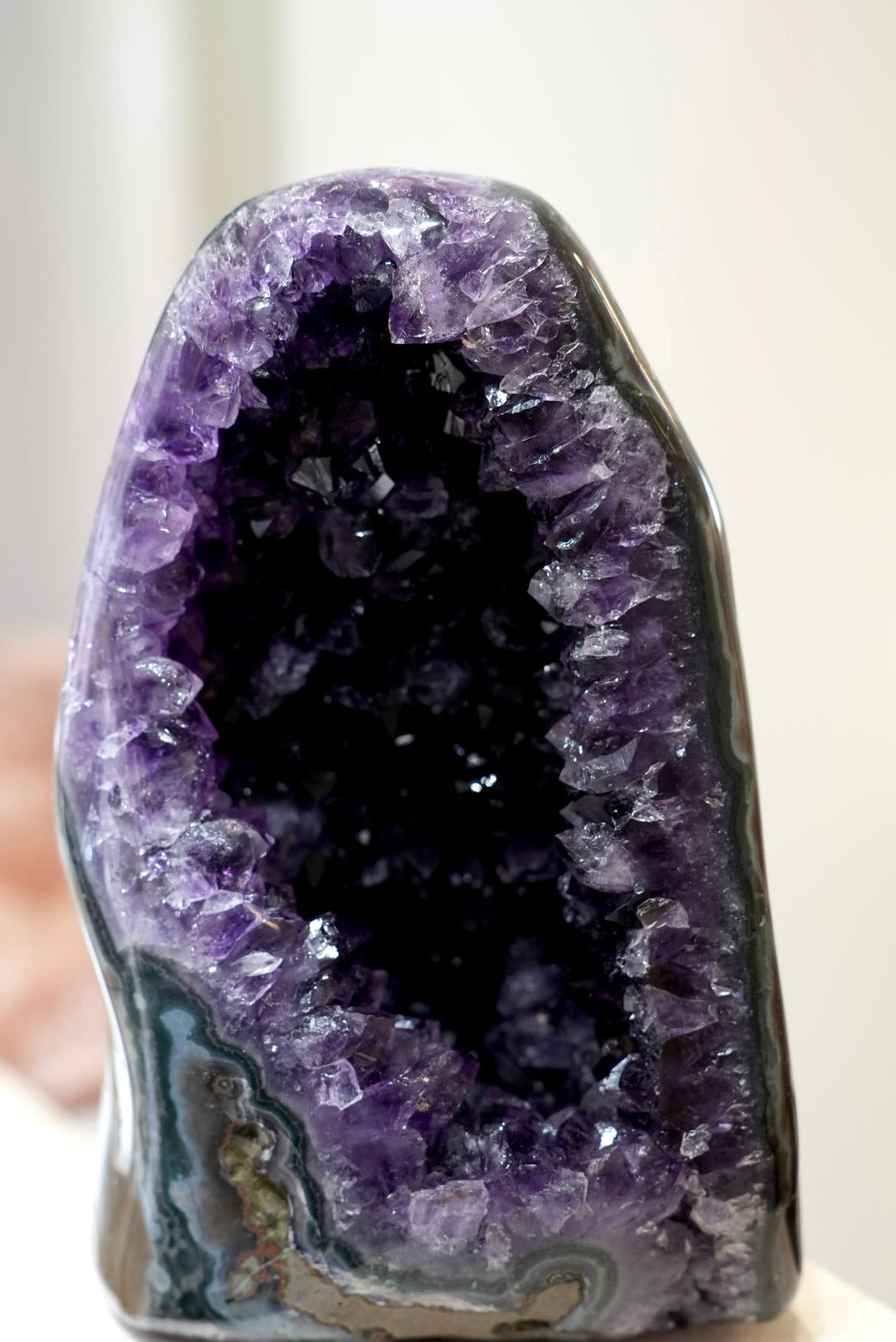 罕有巴西全瑪瑙拋光紫晶洞 - ART OF GEM