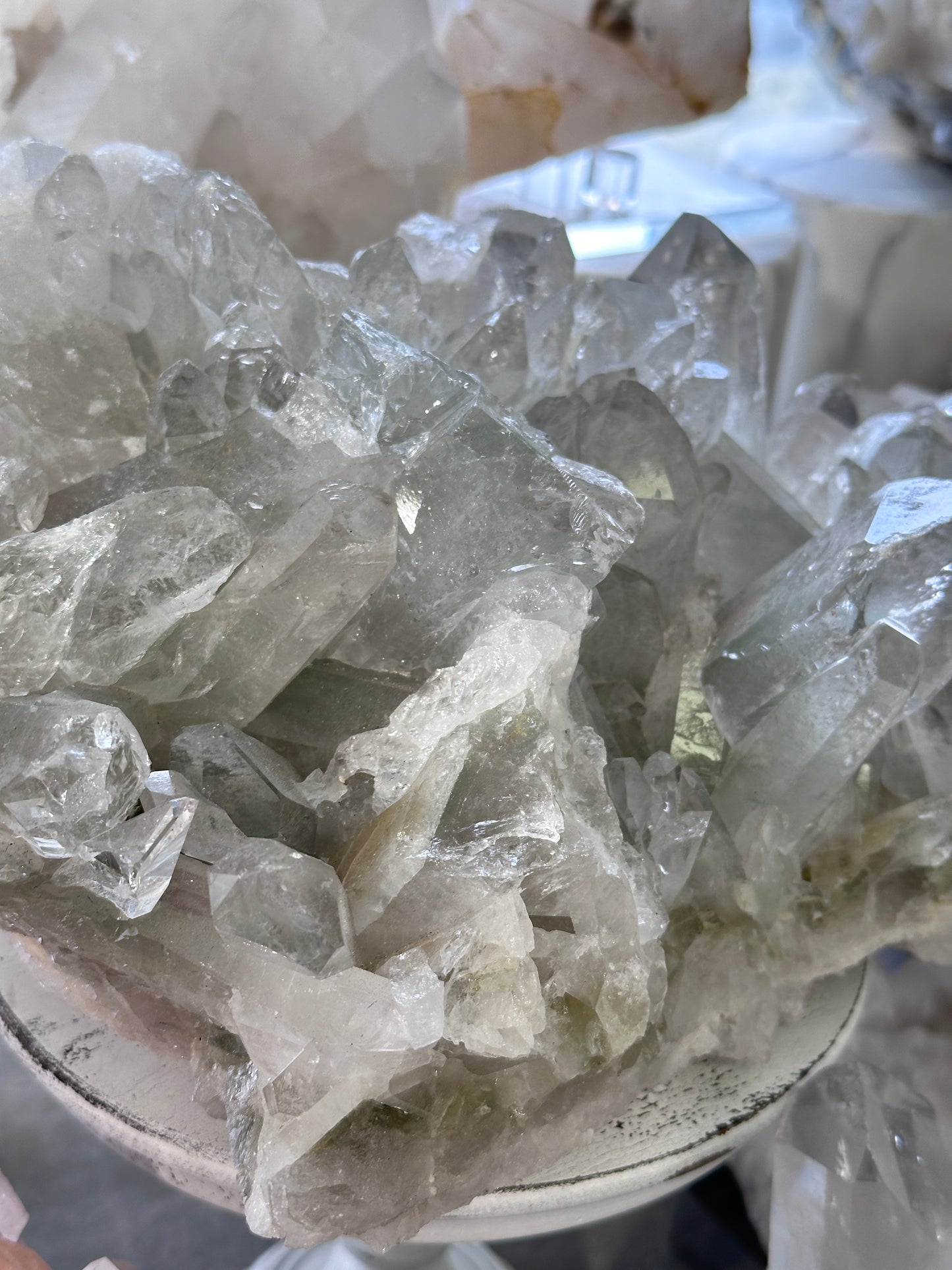 5KG 重量級巴西綠幽靈晶簇 (帶綠幽靈金字塔) - ART OF GEM