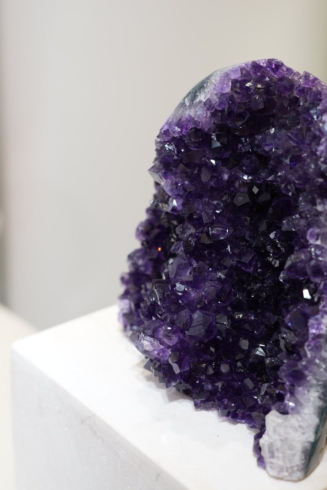 烏拉圭頂級紫晶簇共生方解石 (帶紫晶花) - ART OF GEM