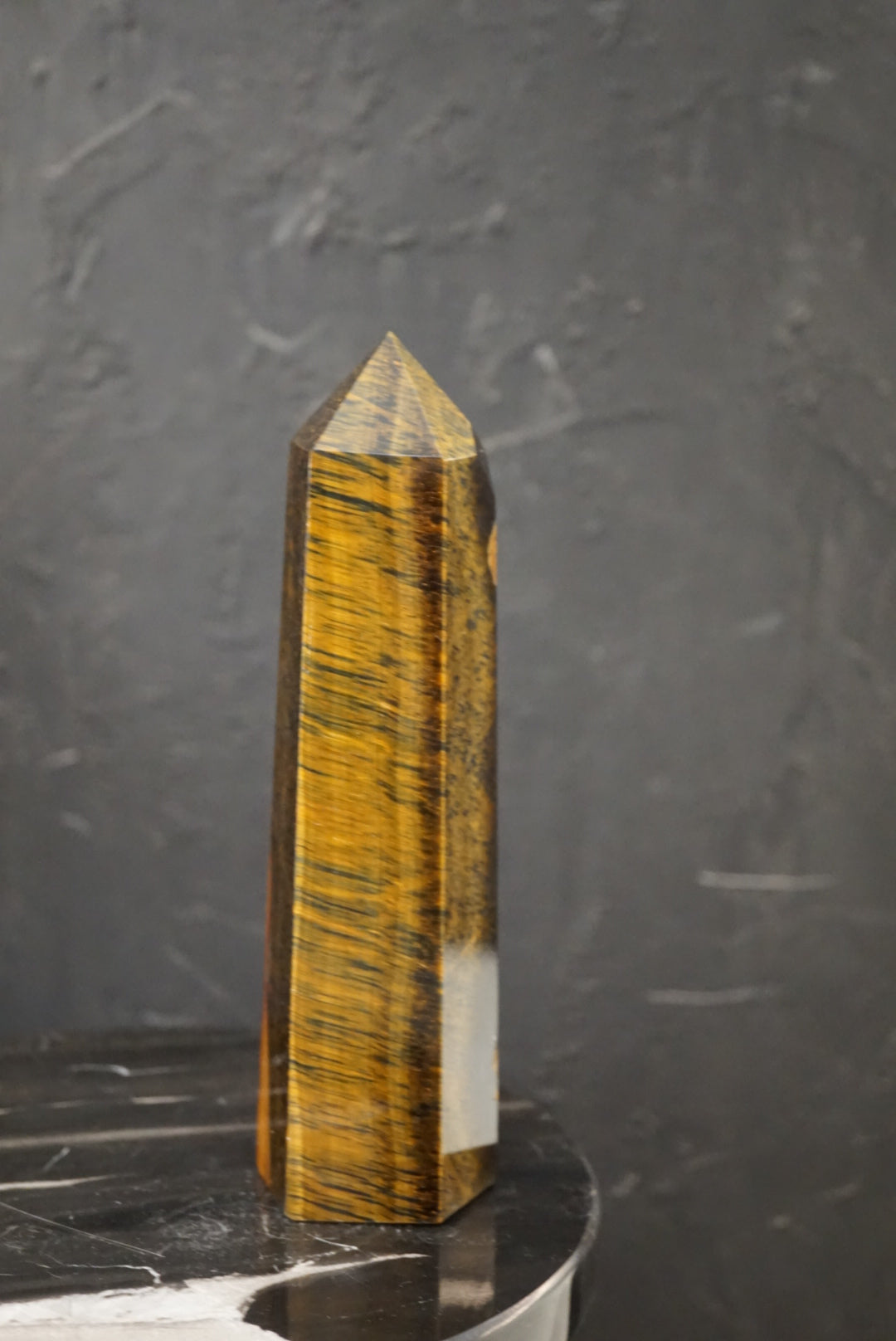 虎眼石柱 Tiger Eye Tower - ART OF GEM