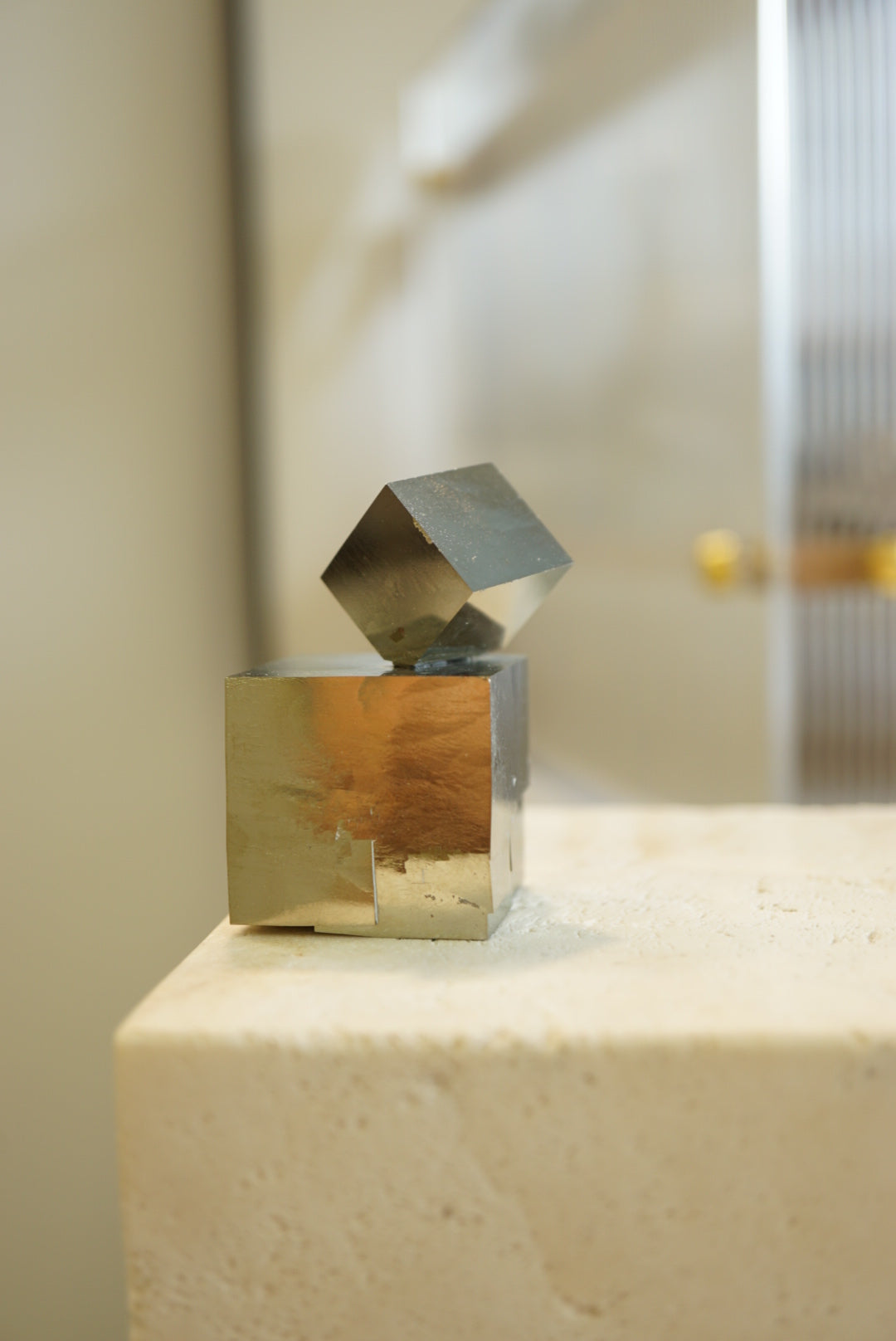 頂級西班牙黃鐵礦原石 - ART OF GEM