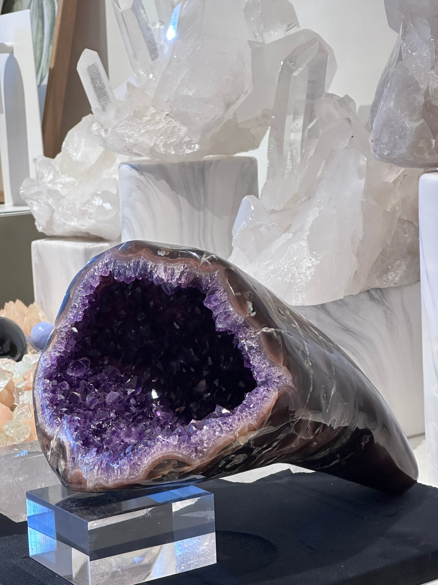 罕有烏拉圭全瑪瑙拋光紫晶洞 - ART OF GEM