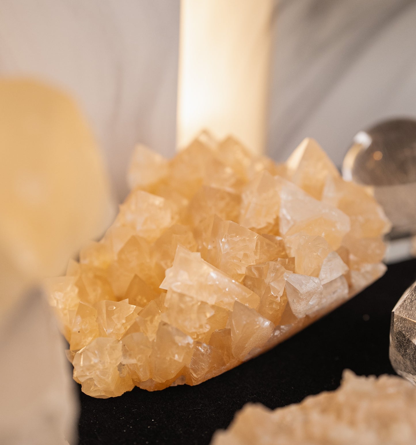 黃方解石晶簇 - ART OF GEM