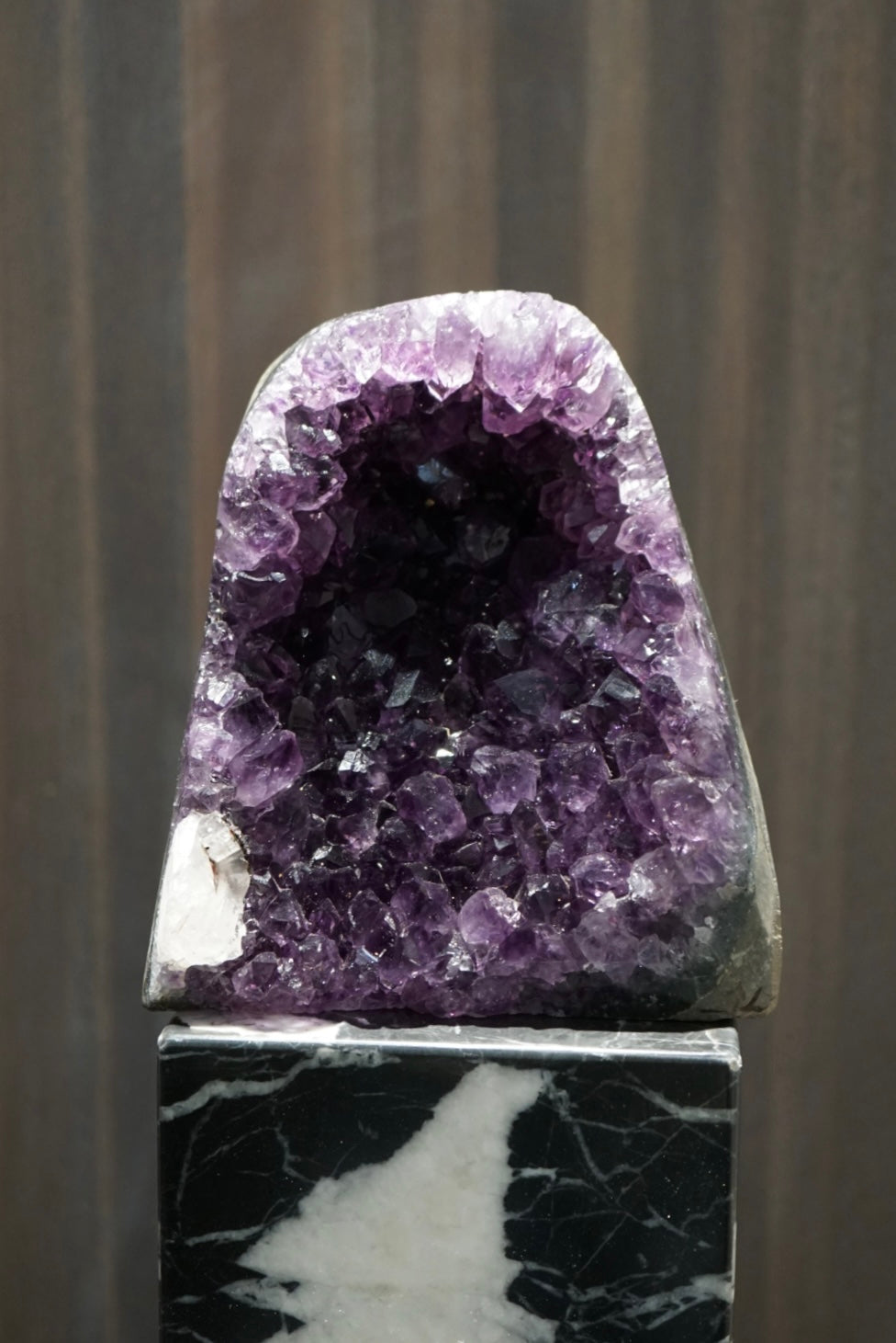烏拉圭頂級帝王紫紫晶鎮 (共生方解石) - ART OF GEM