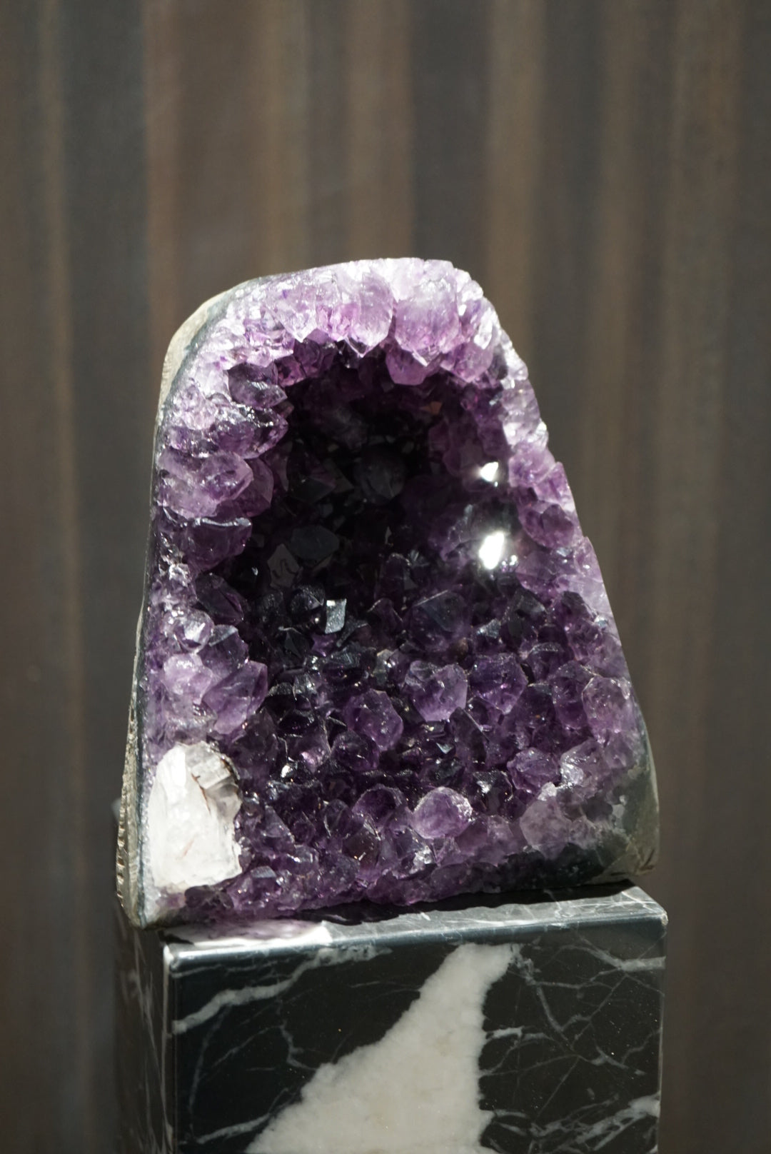 烏拉圭頂級帝王紫紫晶鎮 (共生方解石) - ART OF GEM