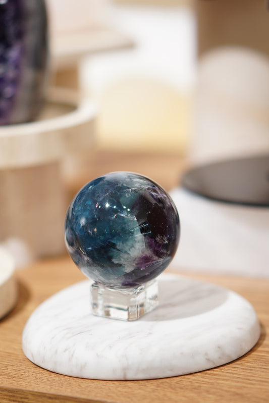 紫藍綠羽毛螢石球 - ART OF GEM