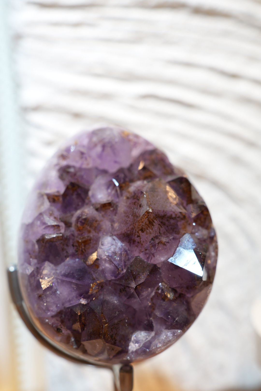 巴西紫鈦晶蛋(連座) - ART OF GEM