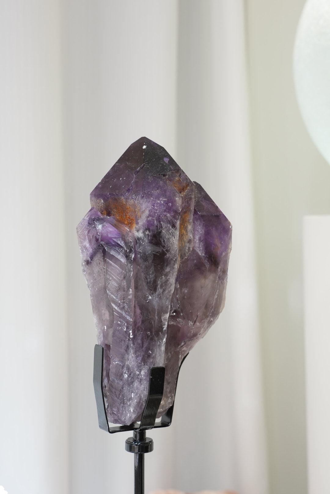 極濃色巴西紫晶權杖A (可旋轉底座) - ART OF GEM