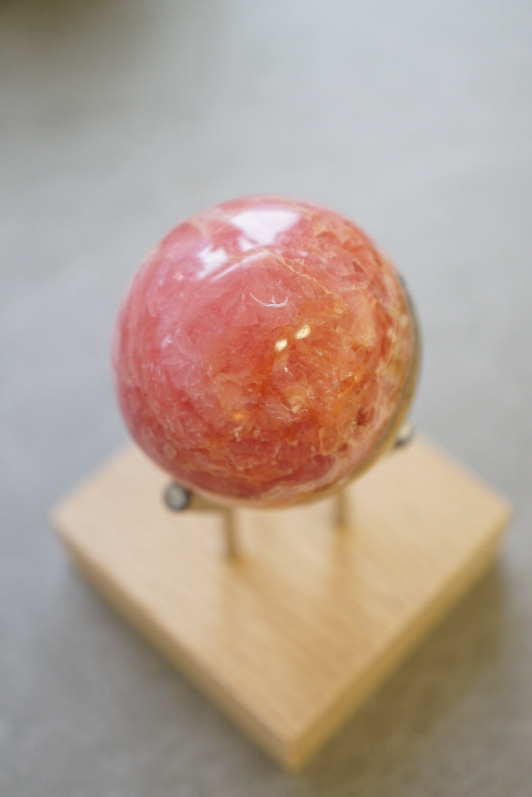 阿根廷紅紋石球 Rhodochrosite sphere - ART OF GEM