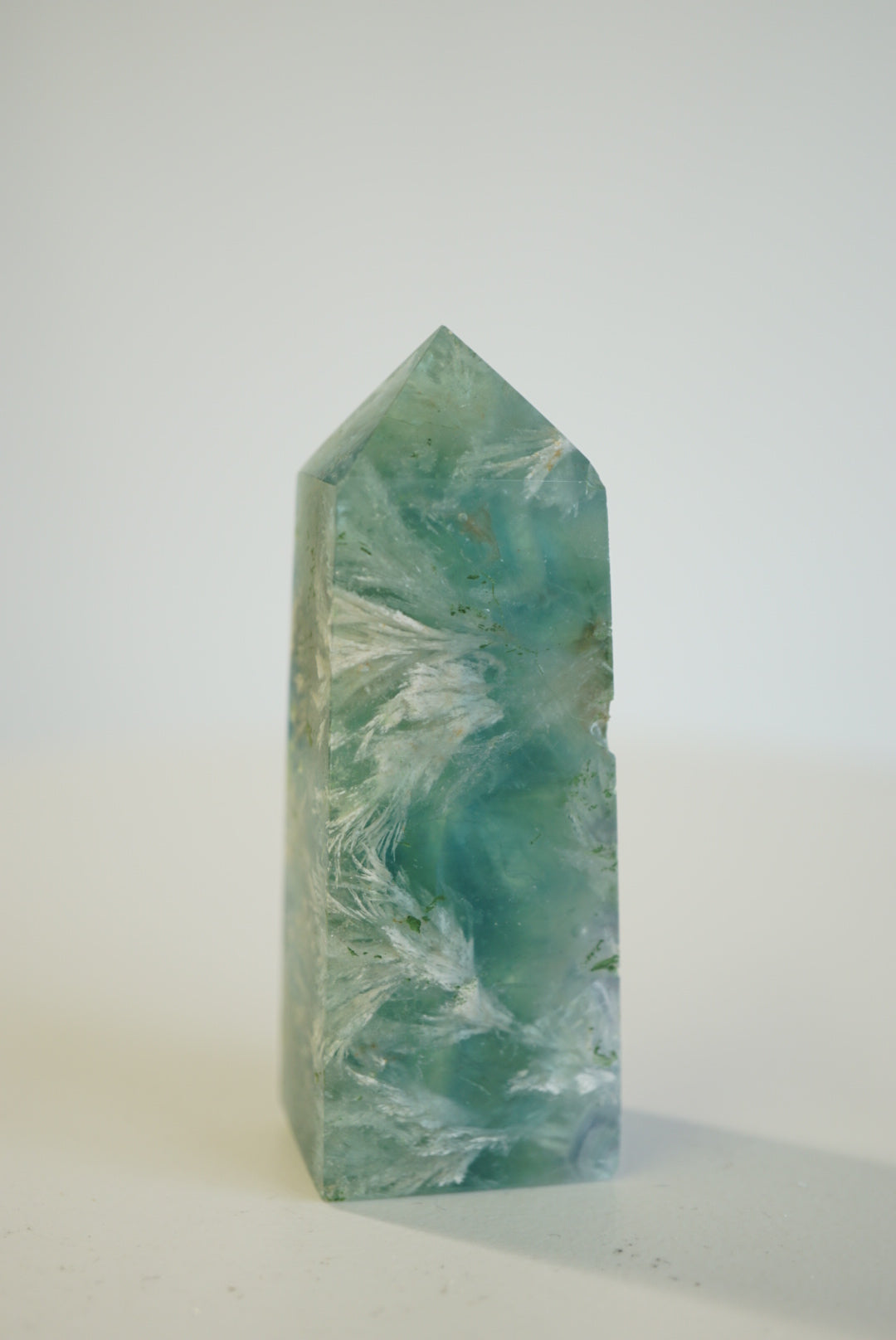 綠羽毛螢石柱 Fluorite Tower - ART OF GEM