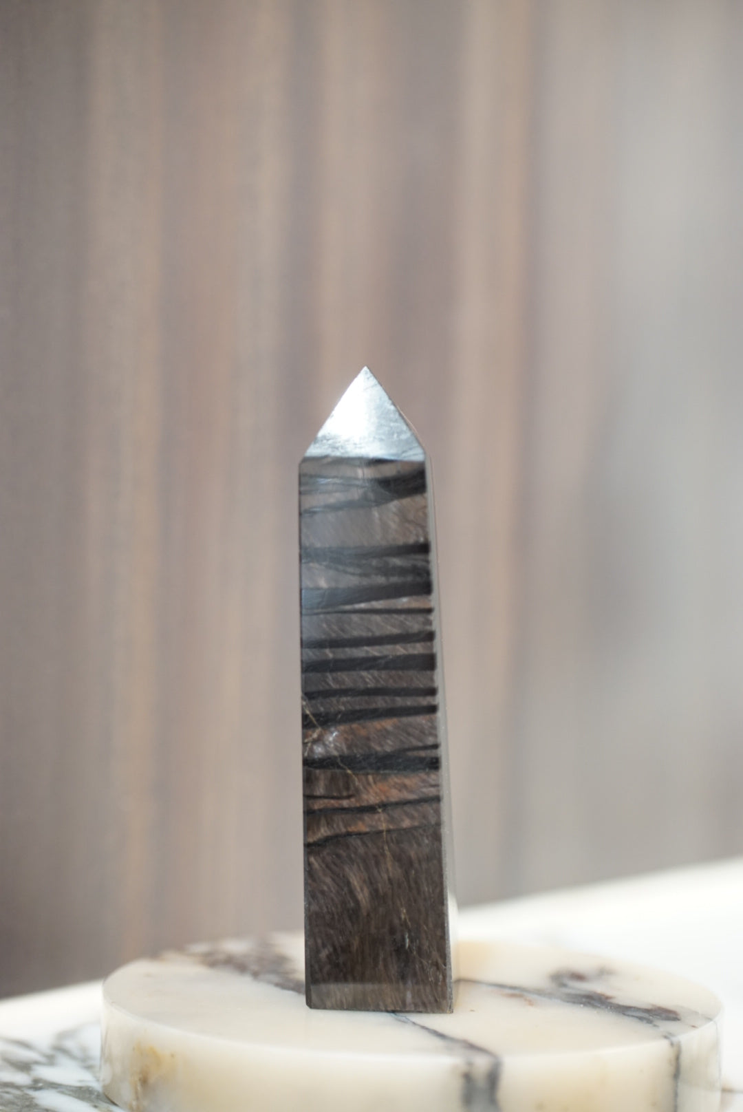金運石柱 Hypersthene Tower - ART OF GEM