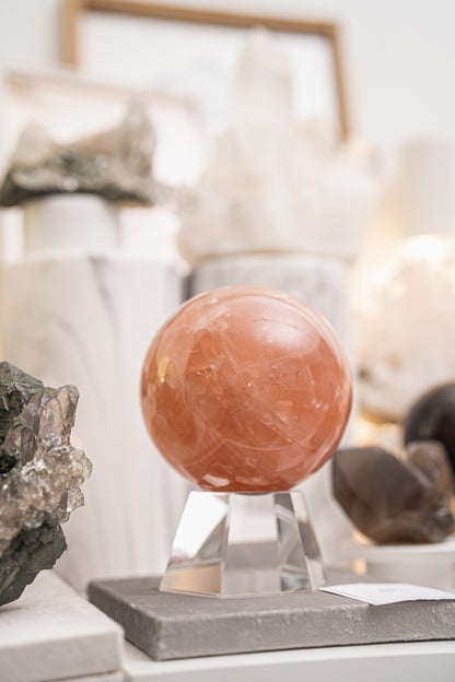 11cm 馬達加斯加粉晶球 Madagascar Rose Quartz Sphere - ART OF GEM 