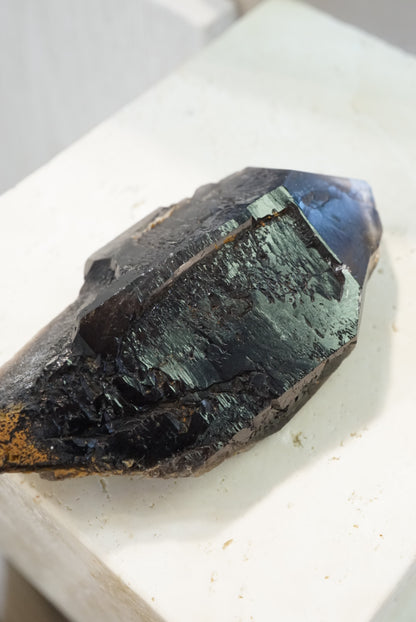 巴西鱷魚骨幹黑水晶 Brazil Black Skeletal Quartz / Elestial Crystal - ART OF GEM 