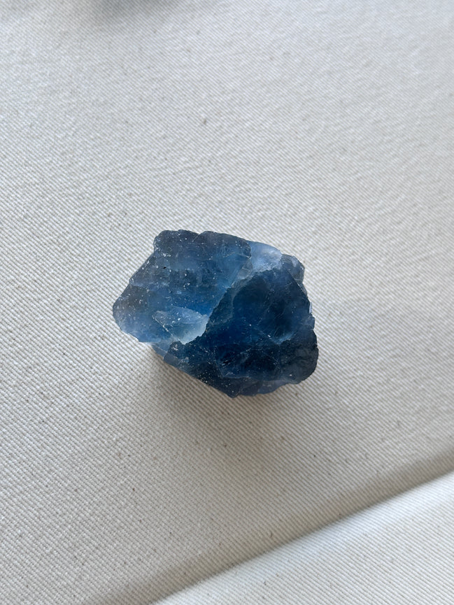 巴西藍綠螢石原石（20-30mm) - ART OF GEM 