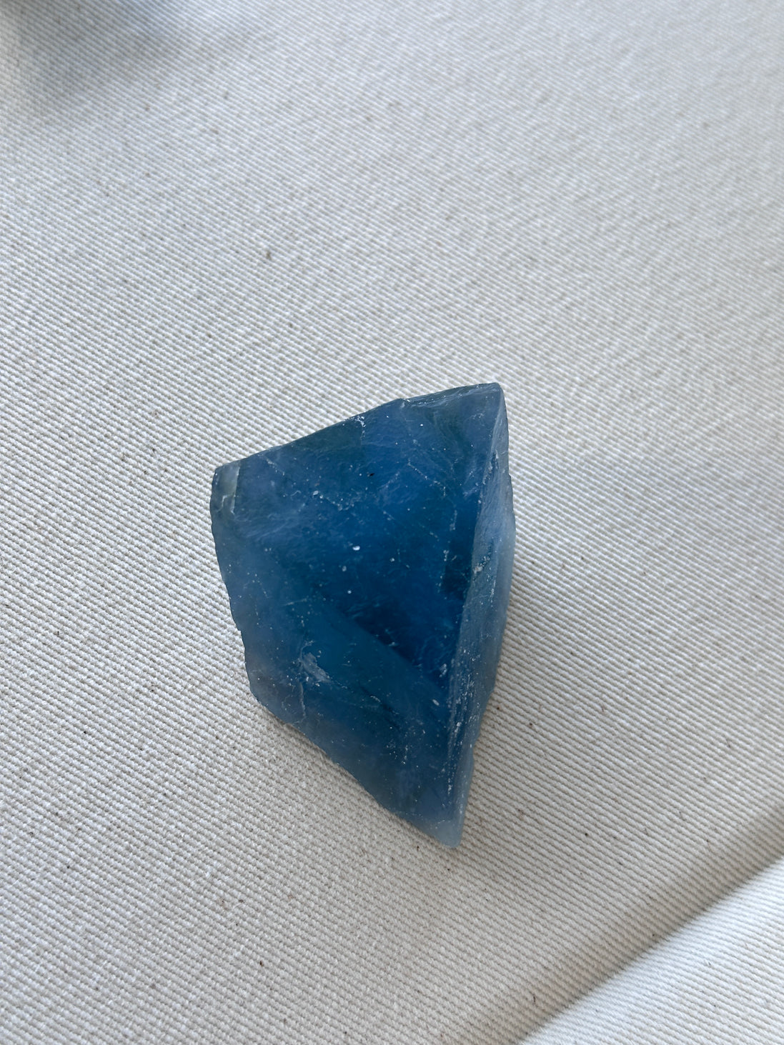 巴西藍綠螢石原石（20-30mm) - ART OF GEM 