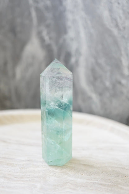綠螢石柱  Fluorite Tower - ART OF GEM 