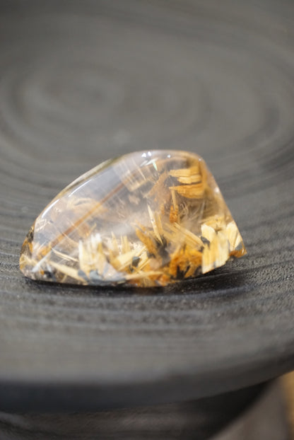 收藏級金鈦晶Golden Rutiled Quartz - ART OF GEM 