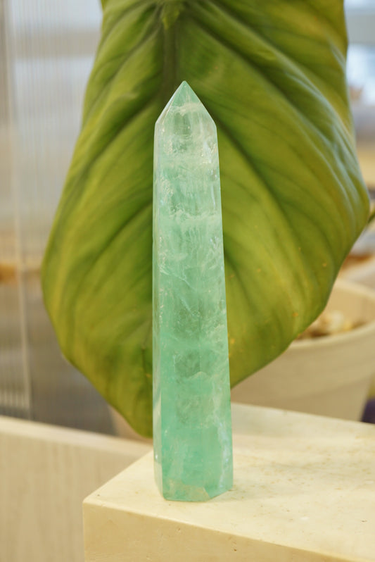 綠螢石柱  Fluorite Tower