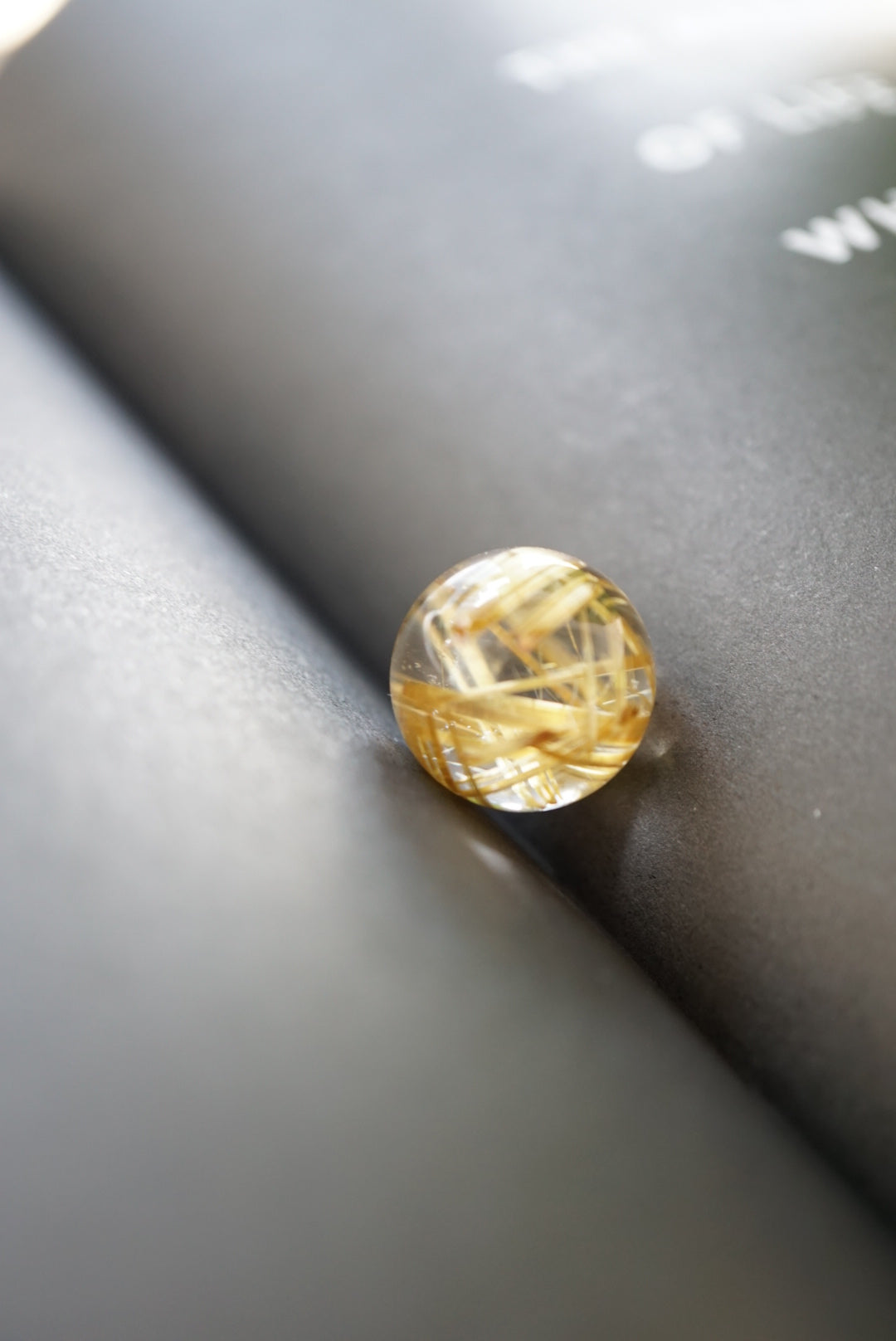 全清巴西金鈦晶球Golden Rutiled Quartz Sphere