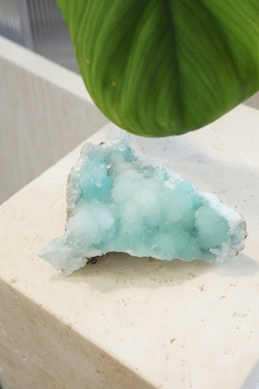 藍霰石/ 藍文石原石 Raw Blue Aragonite