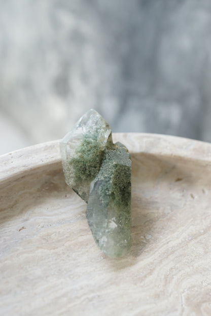 西藏喜馬拉雅綠幽靈原石 Raw Green Phantom from Tibet Himalayan - ART OF GEM 