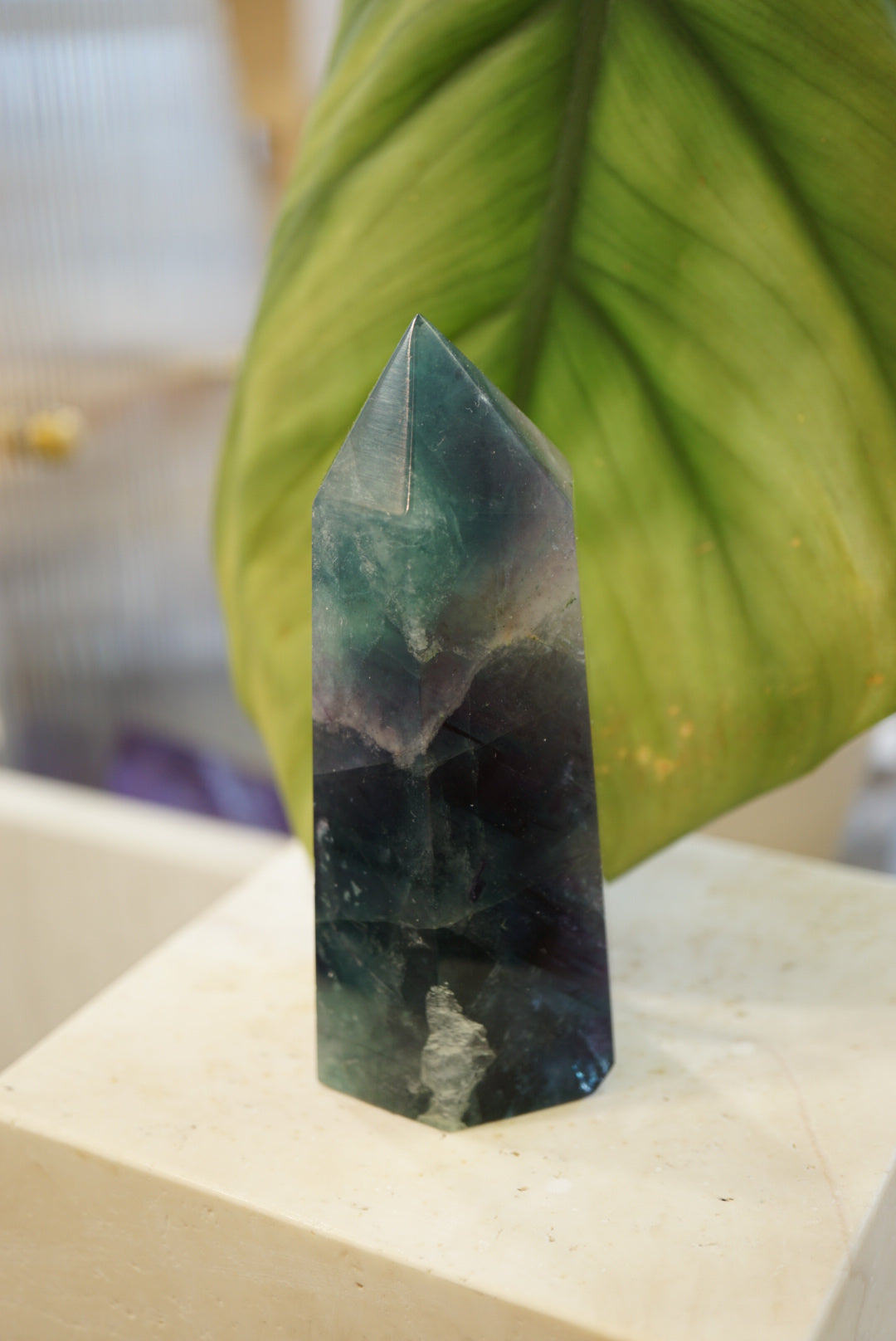 巴西藍紫綠色螢石柱  Brazil Fluorite Tower