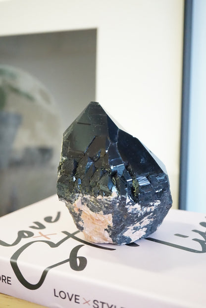 巴西資料庫黑水晶Brazil Black Quartz with Record Keepers - ART OF GEM 