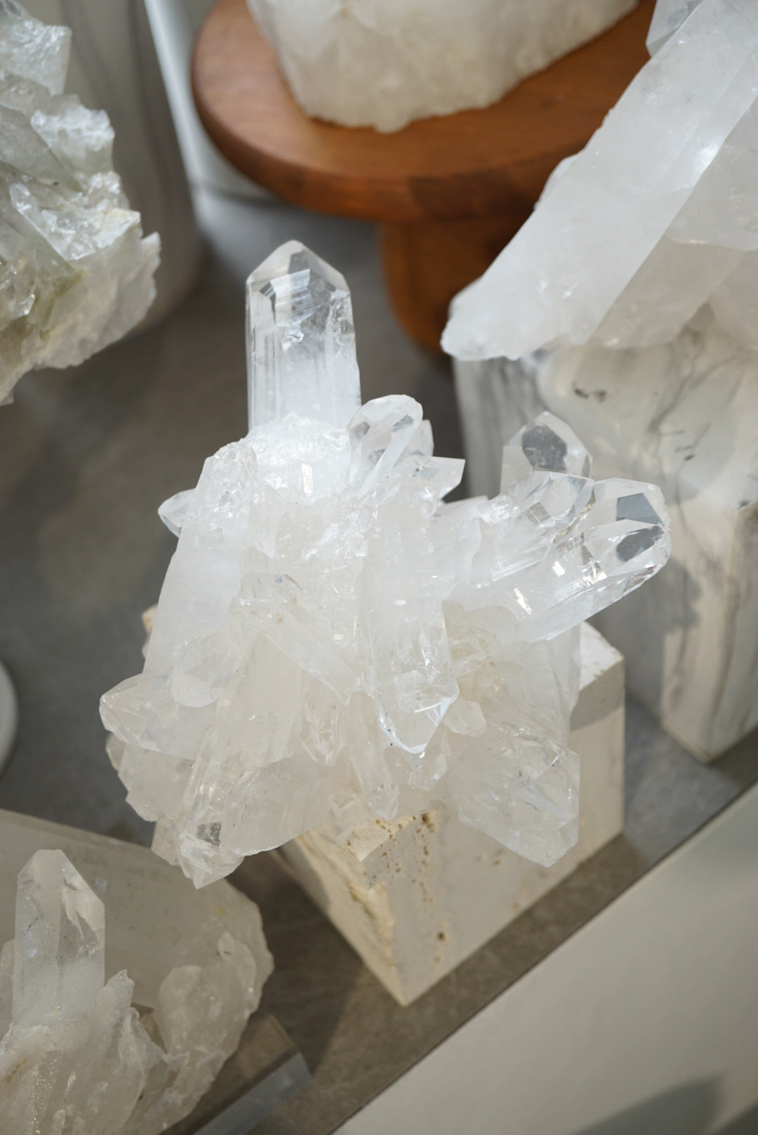 1.2KG巴西白水晶簇 Brazil White Quartz Cluster