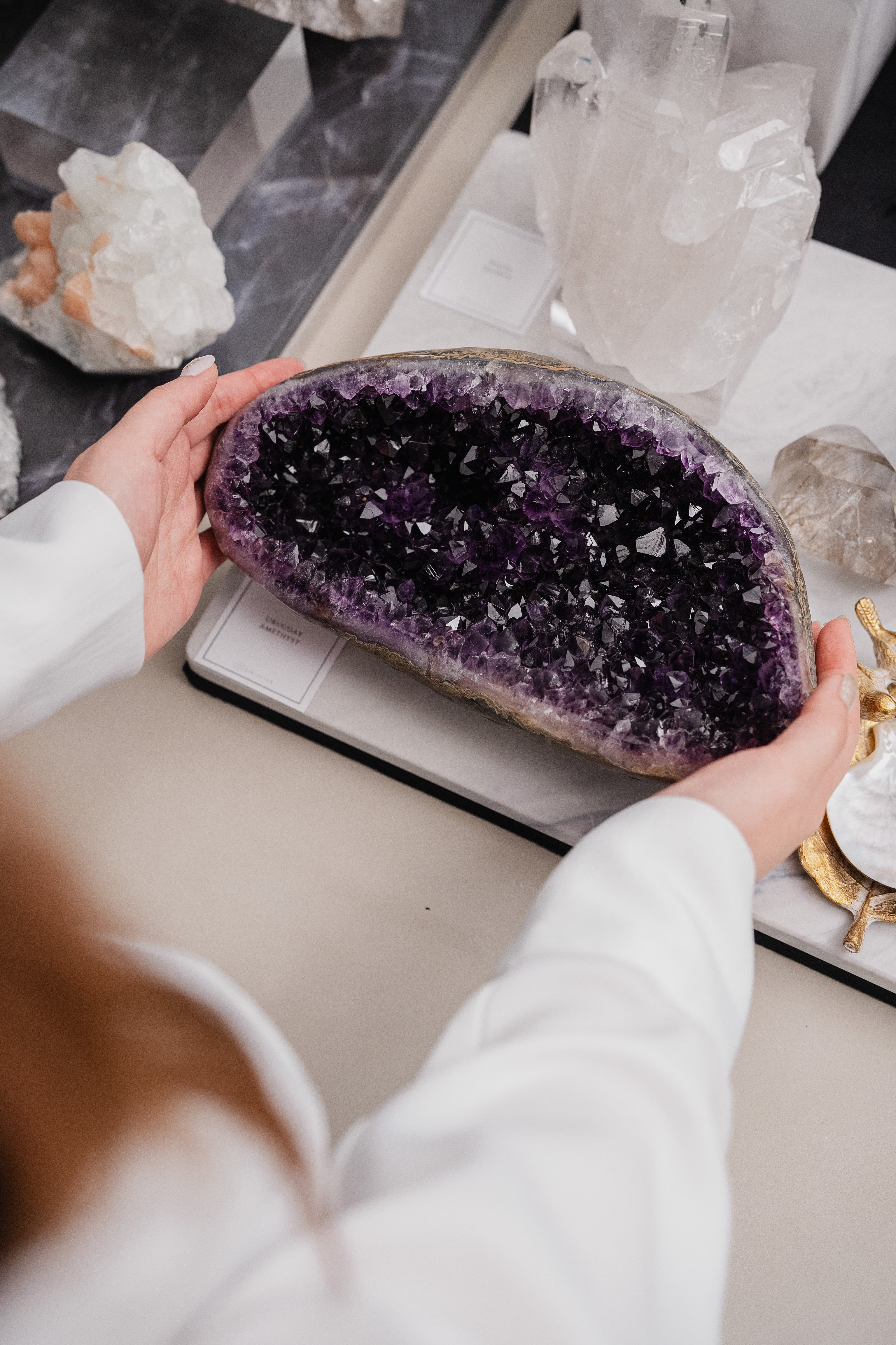 3KG 烏拉圭帝王紫紫晶洞 - ART OF GEM 