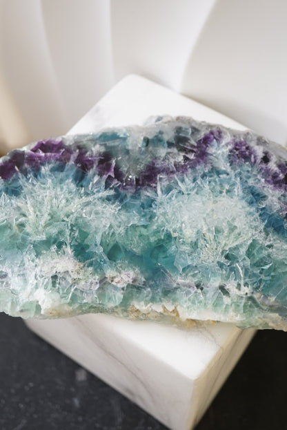 紫藍羽毛螢石板 Fluorite plate - ART OF GEM 