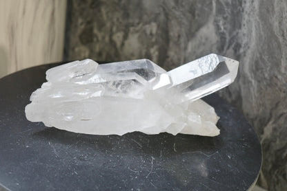 巴西白水晶簇 （ 清透，帶特殊溶蝕紋 ）Brazil White Quartz Cluster - ART OF GEM 