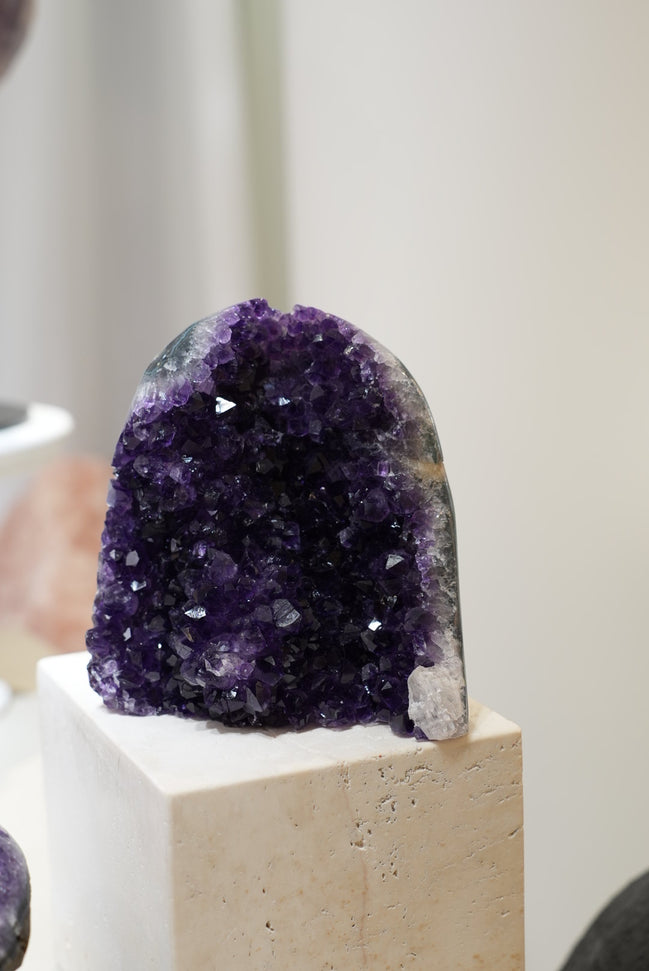 烏拉圭頂級紫晶鎮共生方解石 （帶紫晶花） - ART OF GEM 