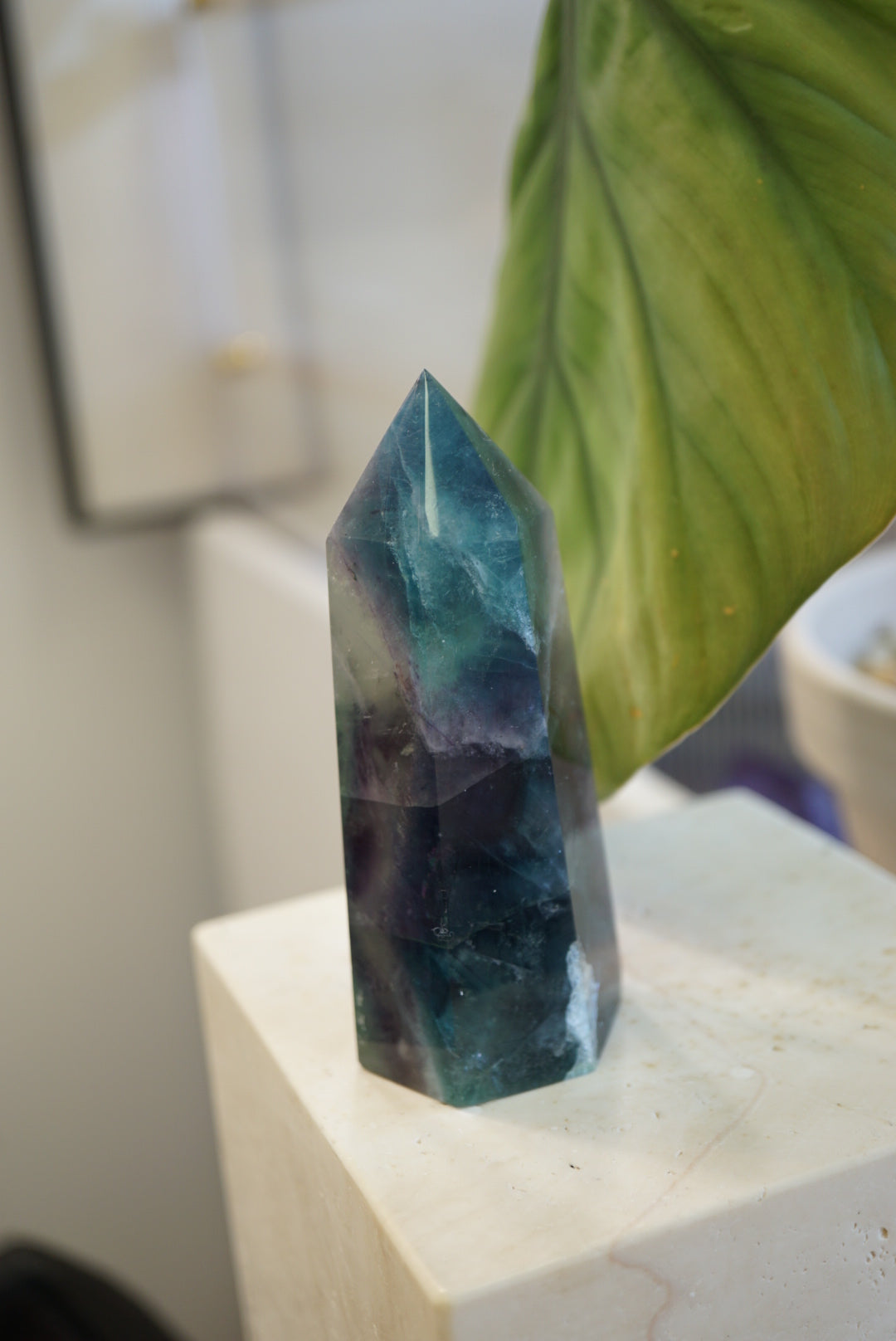 巴西藍紫綠色螢石柱  Brazil Fluorite Tower