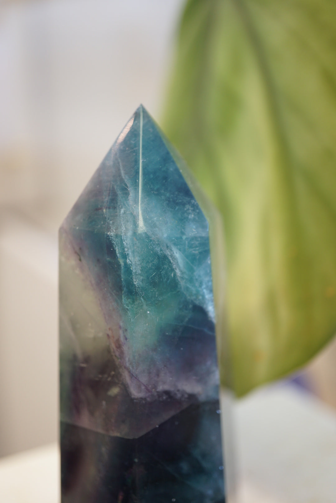 巴西藍紫綠色螢石柱  Brazil Fluorite Tower