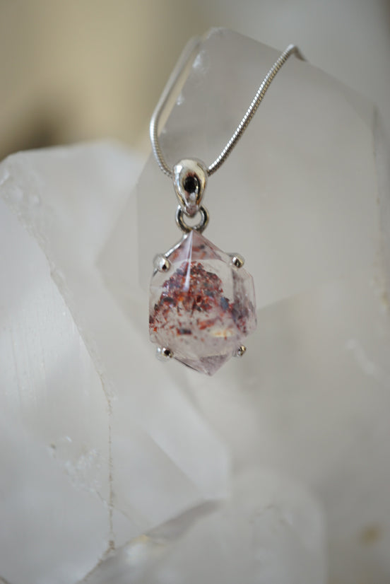 草莓晶超7吊墜（配925 銀鏈） - ART OF GEM 