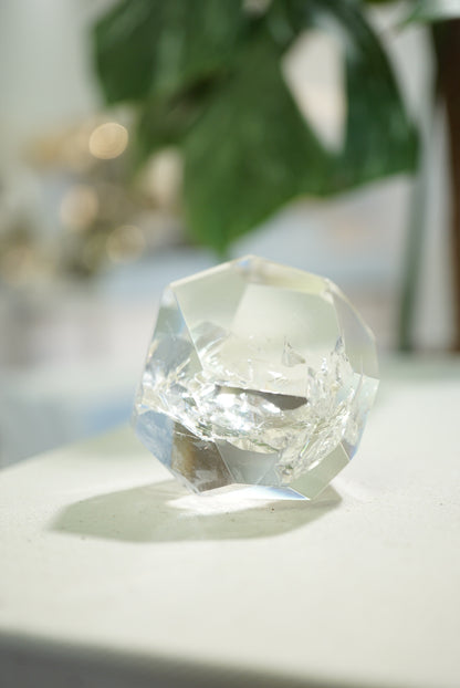 清透彩虹白水晶隨形 Freeform White Quartz - ART OF GEM 
