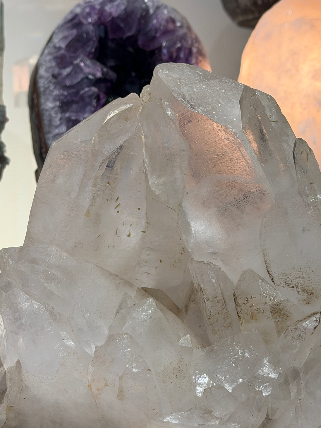 巴西白水晶簇共生綠碧璽 (4.26kg)