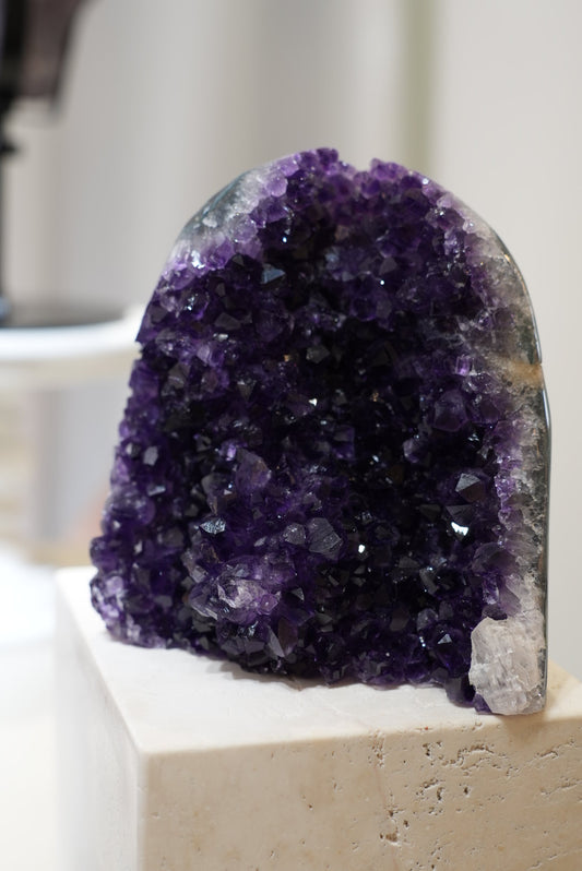烏拉圭頂級紫晶簇共生方解石 （帶紫晶花） - ART OF GEM 