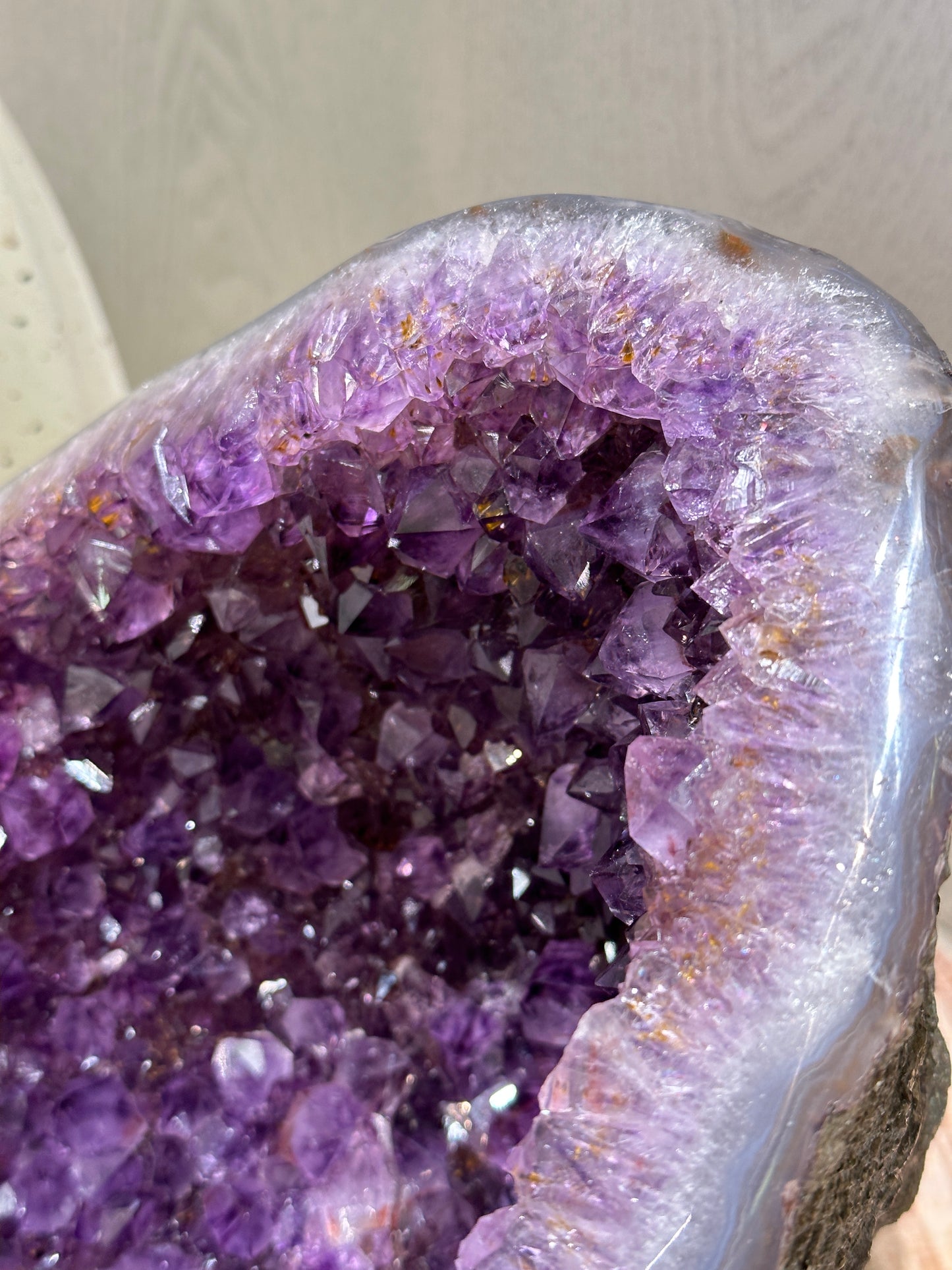 收藏級7KG巴西紫鈦晶洞Brazil Amethyst Rutiled Quartz Geode