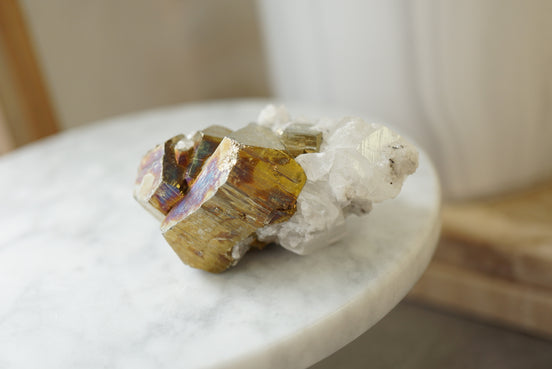 秘魯黃鐵礦原石共生方解石 - ART OF GEM 