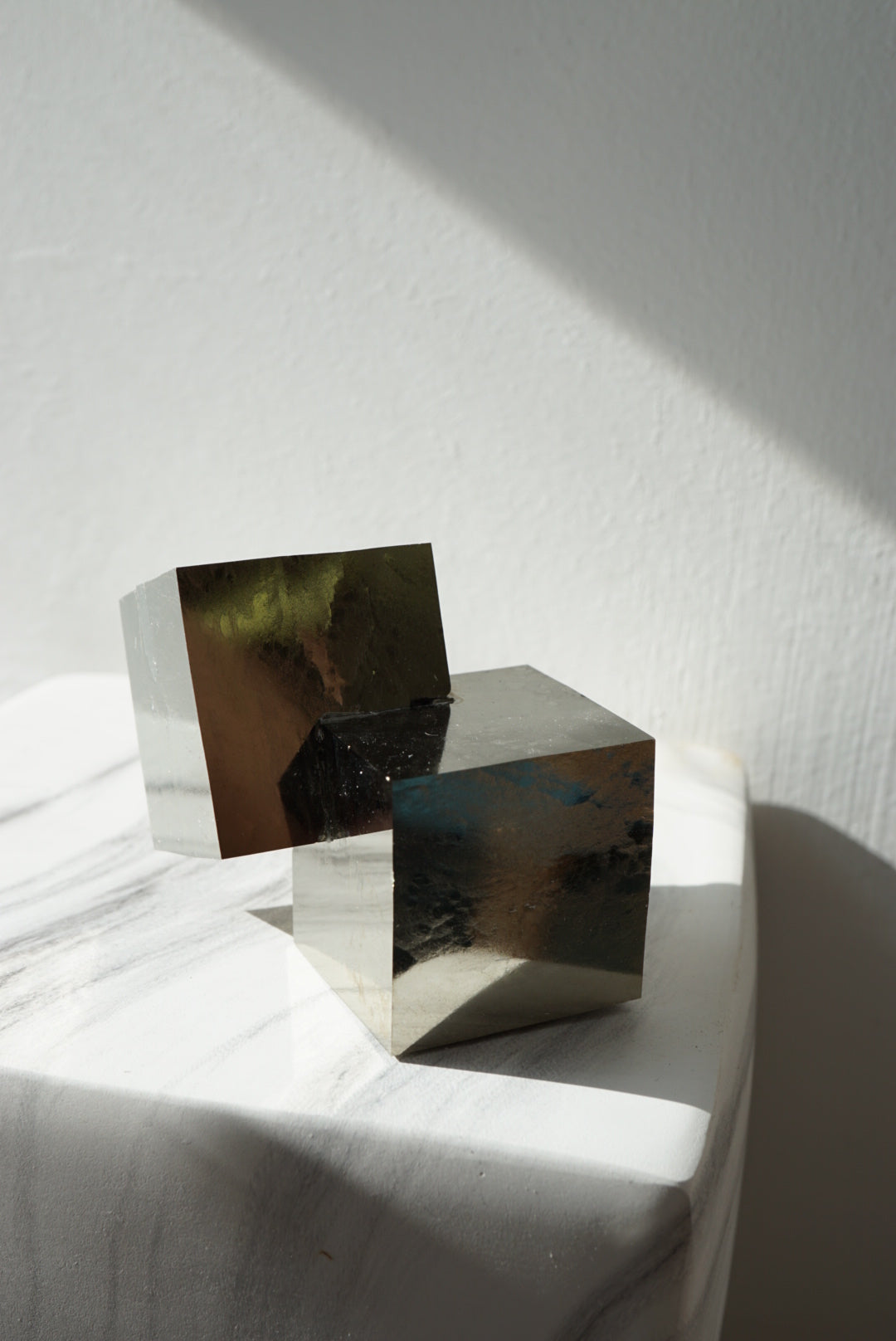 頂級西班牙黃鐵礦原石 - ART OF GEM 