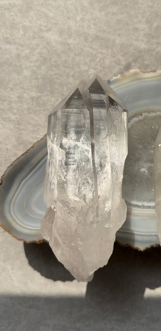 收藏級巴西雷姆尼亞種子雙生白水晶 - ART OF GEM 