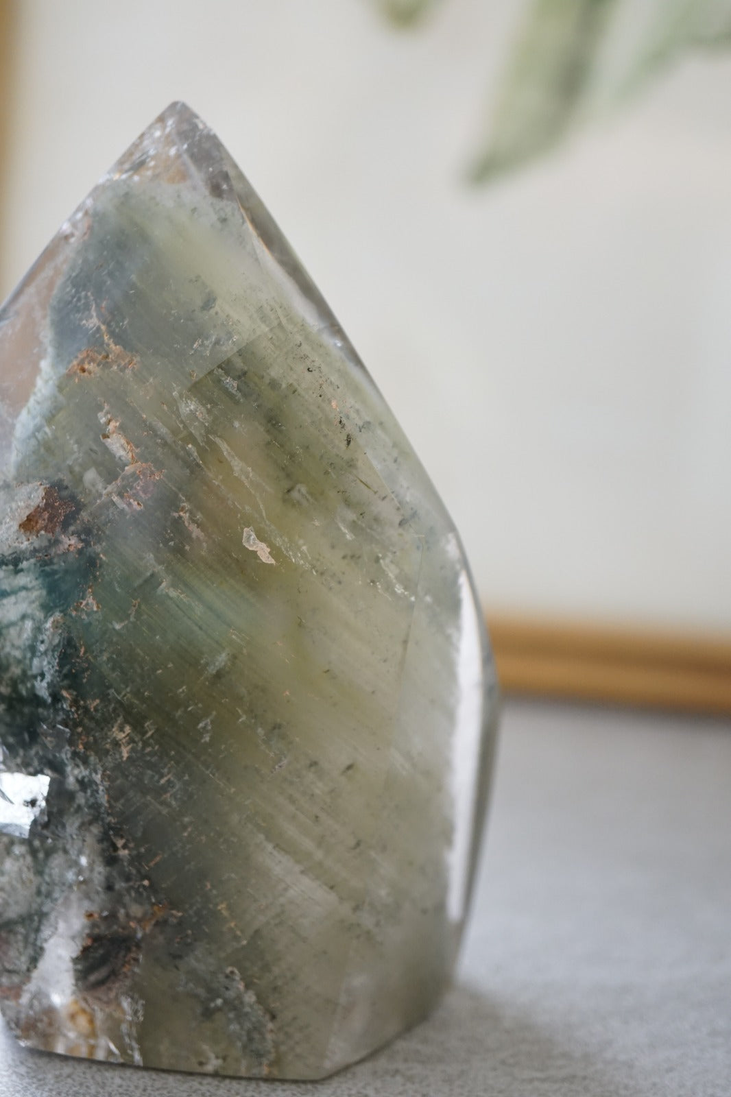 巴西綠幽靈共生綠碧璽 - ART OF GEM 