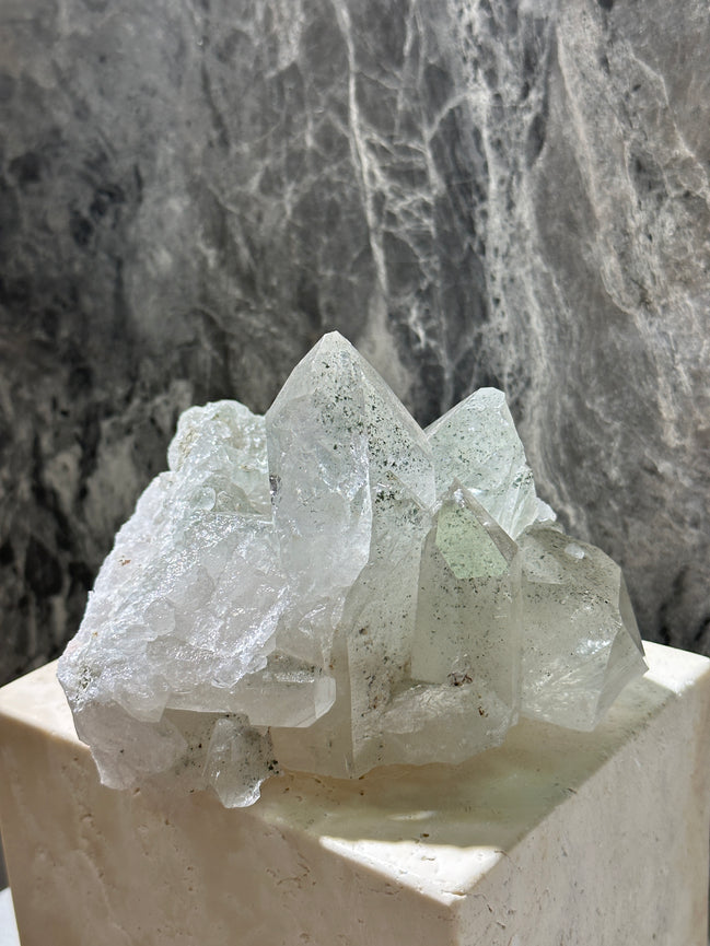 巴西綠幽靈白水晶簇 - ART OF GEM 