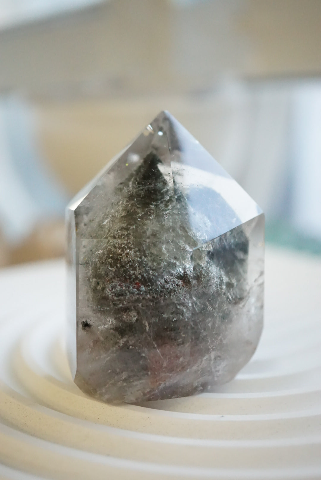 千層金字塔綠幽靈柱 - ART OF GEM 