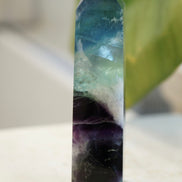 紫藍綠羽毛螢石柱 - ART OF GEM 