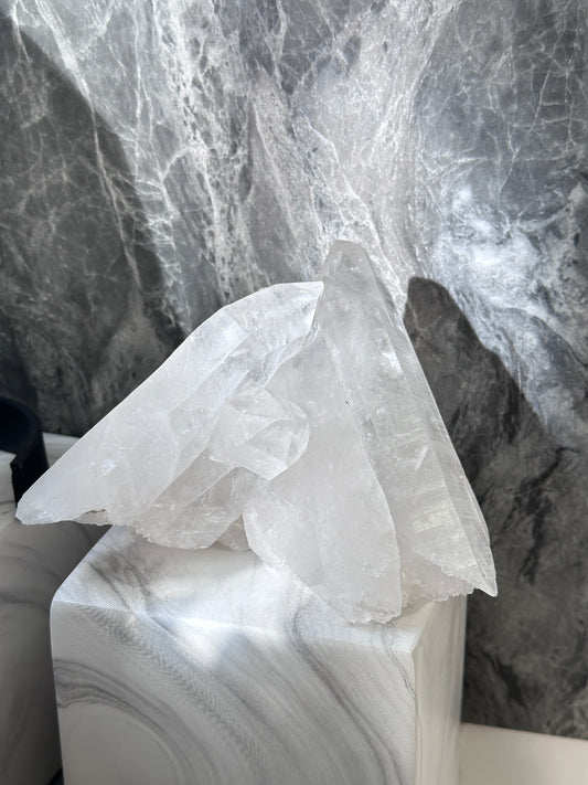 罕有金字塔形巴西白水晶簇 - ART OF GEM