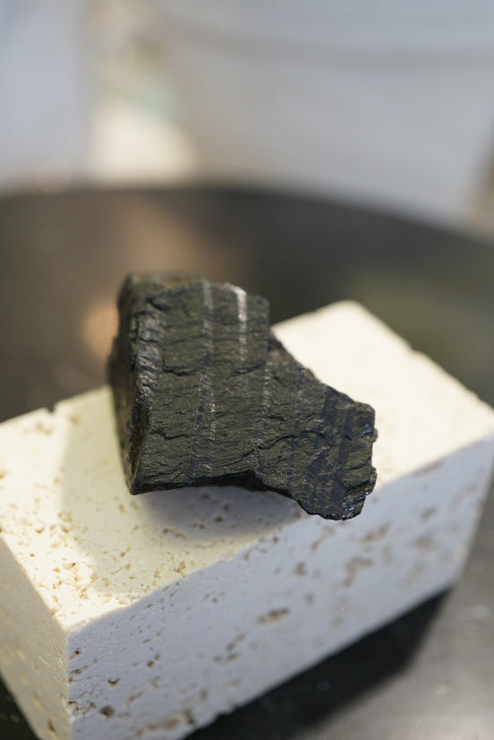 金運石原石 - ART OF GEM 