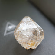 巴基斯坦黃泥骸骨水晶 - ART OF GEM 
